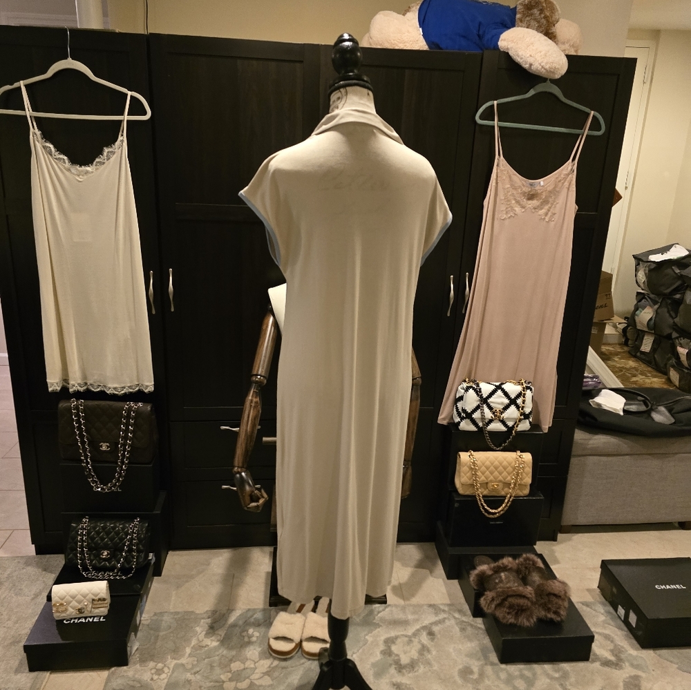 Frette LuxuryNewW/Tags 2025 Beige  Nightgown Pyjamas w/Blue Trim Button Down - Picture 12 of 16